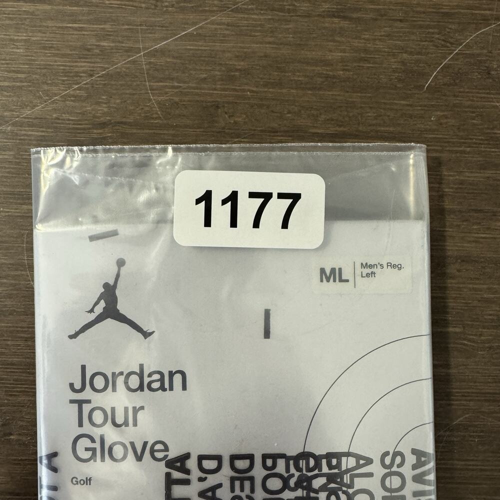 Sz M/L Men - Nike Jordan Tour UNC PE Team-Issued Left Golf Glove RARE HJ9342 - Picture 5 of 5